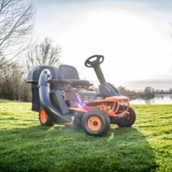 Yard Force Akku-Aufsitzmäher ProRider E559 56 V -Gartengeräte Geschäft 2319200 AB 01