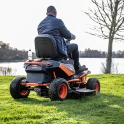 Yard Force Akku-Aufsitzmäher ProRider E559 56 V -Gartengeräte Geschäft 2319200 A 02