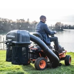 Yard Force Akku-Aufsitzmäher ProRider E559 56 V -Gartengeräte Geschäft 2319200 A 03