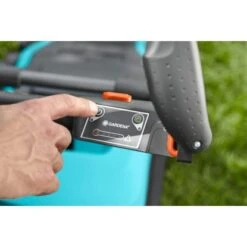 Gardena Akku-Rasenmäher Set PowerMax Li-40/37 Inkl. Akku Und Ladegerät -Gartengeräte Geschäft 31 3050 4078500031097 pt08