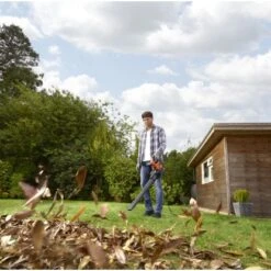 Black & Decker Black+Decker 3-in-1 Elektro-Laubsauger Und Bläser BEBLV301 3.000 W -Gartengeräte Geschäft 5035048705216 1138 7