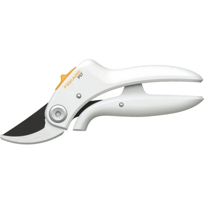 Fiskars Bypass-Gartenschere P57 Light 1 Fiskars Bypass-Gartenschere P57 Light